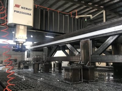 濟(jì)南大型機(jī)加工廠(chǎng)、濟(jì)南五面銑加工、濟(jì)南龍門(mén)銑加工、濟(jì)南雕刻機(jī)架子機(jī)加工